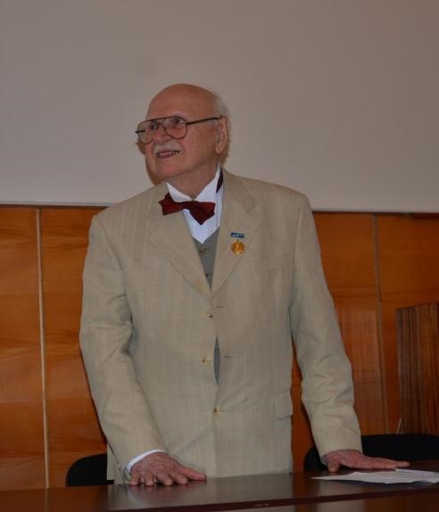 "Orest Melniciuc"